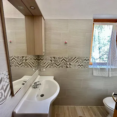 Con Veranda - Zona A 650 Mt Dalla Mare