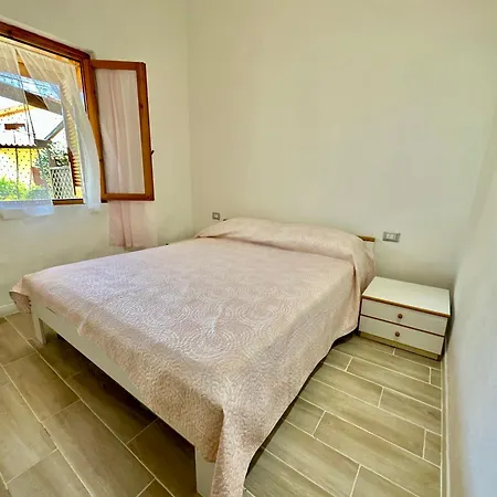 Con Veranda - Zona A 650 Mt Dalla Mare Apartment *